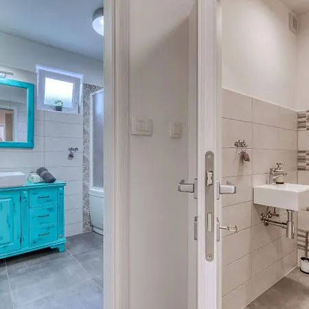 Beeindruckende 5-sterne-villa Mit Meerblick, Sauna, Gym, Beheizten Privatpool, Spielplatz, Bbq 펜션