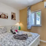 Holiday home Beeindruckende 5-sterne-villa Mit Meerblick, Sauna, Gym, Beheizten Privatpool, Spielplatz, Bbq