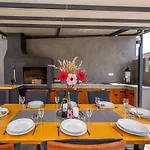 Holiday home Beeindruckende 5-sterne-villa Mit Meerblick, Sauna, Gym, Beheizten Privatpool, Spielplatz, Bbq