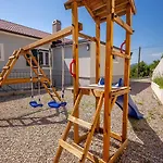 Beeindruckende 5-sterne-villa Mit Meerblick, Sauna, Gym, Beheizten Privatpool, Spielplatz, Bbq Hreljin