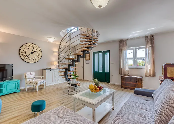 Beeindruckende 5-sterne-villa Mit Meerblick, Sauna, Gym, Beheizten Privatpool, Spielplatz, Bbq *