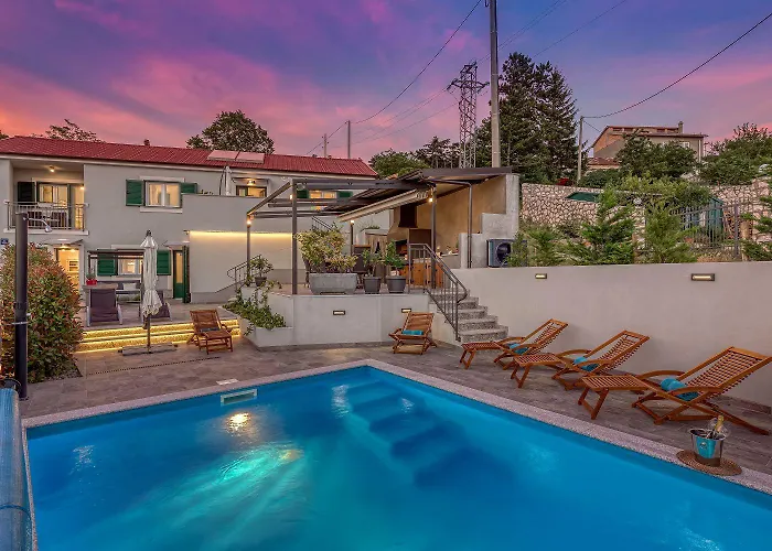 Beeindruckende 5-sterne-villa Mit Meerblick, Sauna, Gym, Beheizten Privatpool, Spielplatz, Bbq